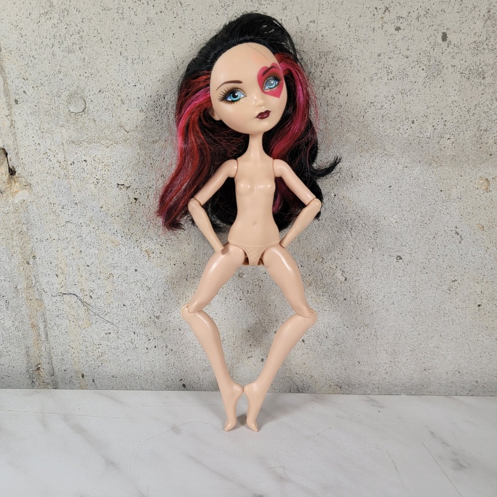 Mattel Ever After High Lizzie Hearts Fashion Doll nude - Picture 2 of 9